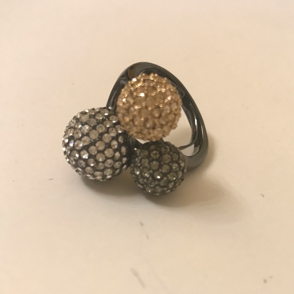 Stella & Dot statement ring - Picture 3 of 4